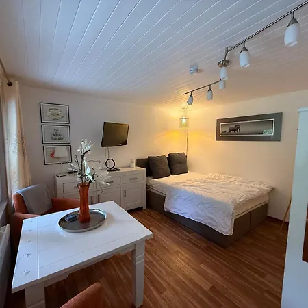 Holiday home Haus Kehrwieder Datscha Gartenhaus *